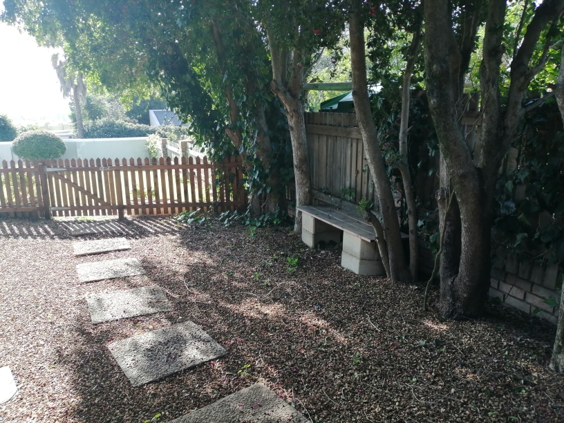 To Let 1 Bedroom Property for Rent in Somerset West Western Cape